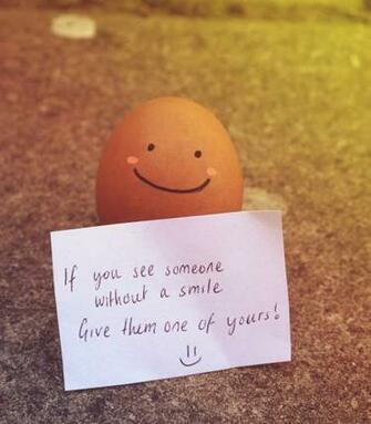 Smile Quotes Wallpaper
