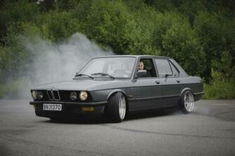 Bmw E28 Stance Stanceworks Low Summer Car Wallpaper