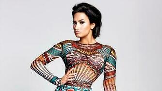 Demi Lovato Famous Singer HD Wallpaper