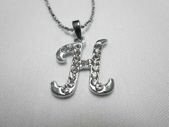 Wallpaper Of Letter H Necklace