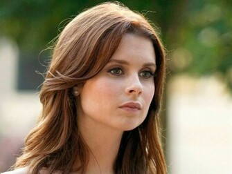 Joanna Garcia Wallpaper