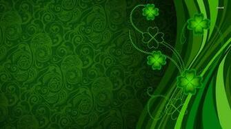 Clovers Wallpaper Holiday