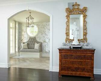 Kabuki Lantern Wallpaper Entrance Design Ideas Renovations Photos