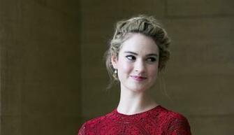 Lily James HD Laptop Wallpaper Celebrities 4k