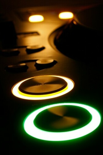 For iPhone Music Wallpaper Techno