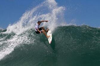 Marc Lacomare Makes Finals In Brazil At Quiksilver Saquarema Prime