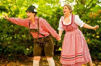 Um Flint S First Full Scale Opera Hansel Gretel On Stage