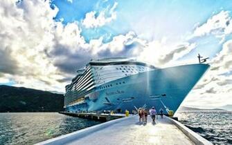 Cruise Ship Wallpaper