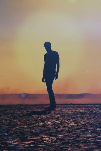 Tycho Art Sun Man Flare Music Iso50 iPhone Wallpaper