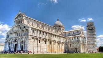 Leaning Tower Of Pisa Wallpaper