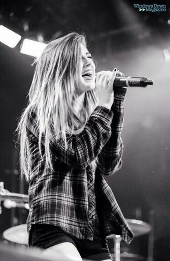 Best Chrissy Costanza Image