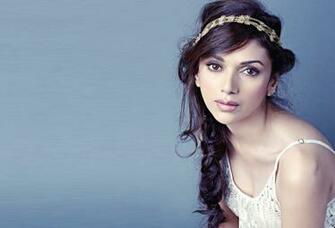 Aditi Rao Hydari Wallpaper Hot Image HD Pics