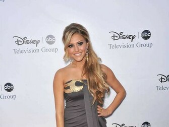 Cassie Scerbo Wallpaper