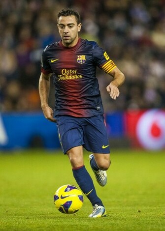 Xavi Hernandez Hombre Futbolista Fc Barcelona Espaa Wallpaper
