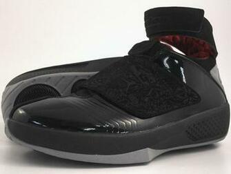 La Marca Jb Dijo Que En Estas Zapatillas Se Podia Recordar El Pasado Y