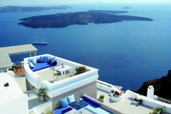 Cliffside Santorini Wallpaper