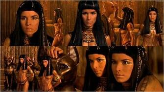 Patricia Velasquez Photo