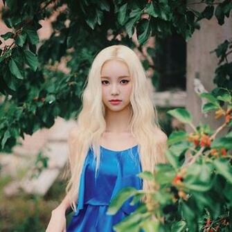 Loo Image Jinsoul HD Wallpaper And Background Photos