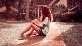 Description Redhead Teenage Girl Short Jeans Wallpaper For