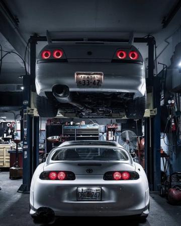 Top Or Bottom R34 Skyline Gtr R33 Toyota Supra 2jz