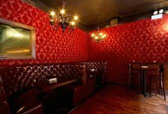 Home Old Hollywood Ambience Of Degrees Restaurant Interior