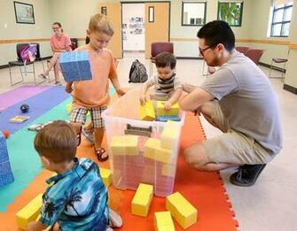 New Library Program Helps Parents Prepare Youngest Kids For