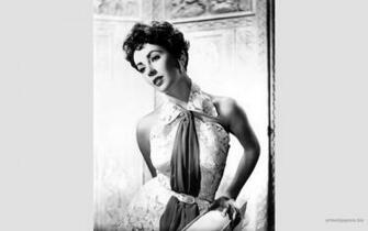Elizabeth Taylor Wallpaper I 5