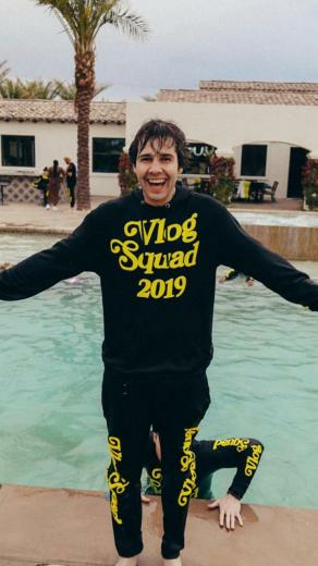 Vlog Squad Wallpaper