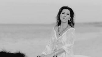 Shania Twain Wallpaper Desktop Image