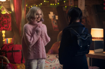 Wednesday Star Emma Myers On Fandom Seventeen And Bringing