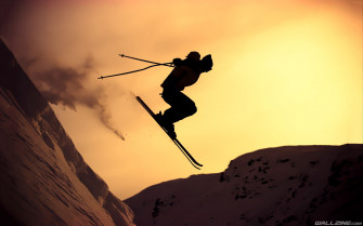 Extreme Skiing Wallpaper