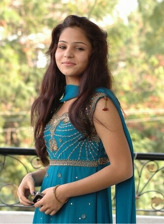 Beautiful Indian Girl Wallpaper