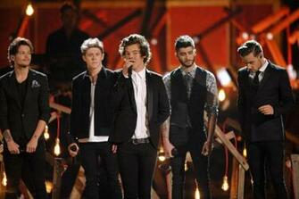 Louis Tomlinson Niall Horan Harry Styles Zayn Malik Liam Payne