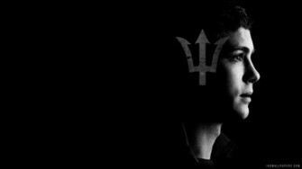 Logan Lerman As Percy Jackson Wallpaper