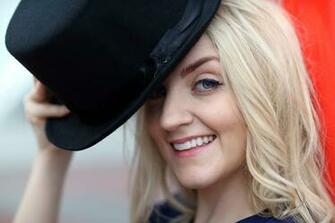 Evanna Lynch Wallpaper Full HD Pictures