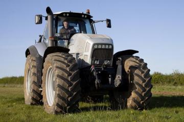 Farmer Clarkson Jeremy Mows His Meadow With A Lamborghini Tractor