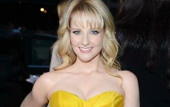 Melissa Rauch Lucky Drunks Wallpaper