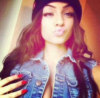 Girl Girls With Swag Notes Quotes Wallpaper