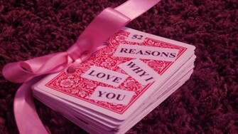 Wallpaper Bow With Love Notes