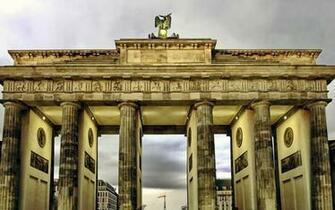 Brandenburg Gate Wallpaper And Background Image Net