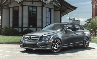 Mercedes Benz C300 4matic Sedan