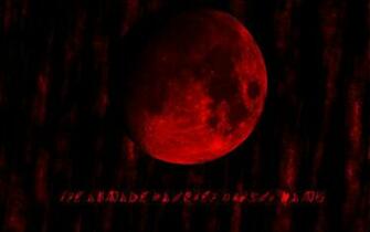 Red Moon Wallpaper By Degwin9