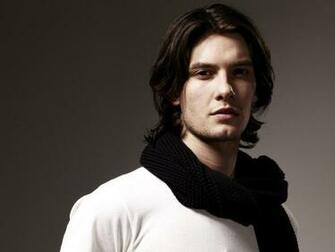 Taylor Kitsch HD Wallpaper For Desktop