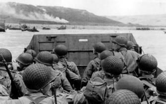 Military Grayscale World War Ii D Day Wallpaper