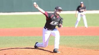 Baseball Welcomes Eastern Illinois To Earle Combs Stadium For