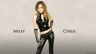 Miley Cyrus Hot HD Wall Wallpaper