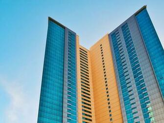 Hokua Ala Moana Honolulu Hawaii Header Photo