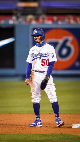 Mookie Betts Wallpaper Dodgers Nation