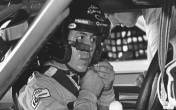 Special Alan Kulwicki Did It His Way In Winning