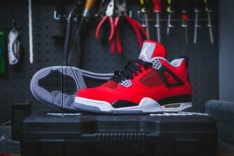 Air Jordan Retro Toro Bravo Pre Brotherhood Mag